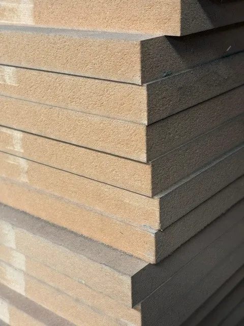 MDF BRUIN (12mm dikte, 4200, 1220mm breedte)